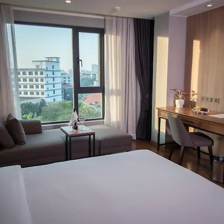 Prince Hotel